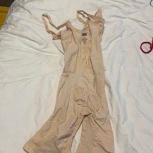 Skims bodysuit. Large extra large.